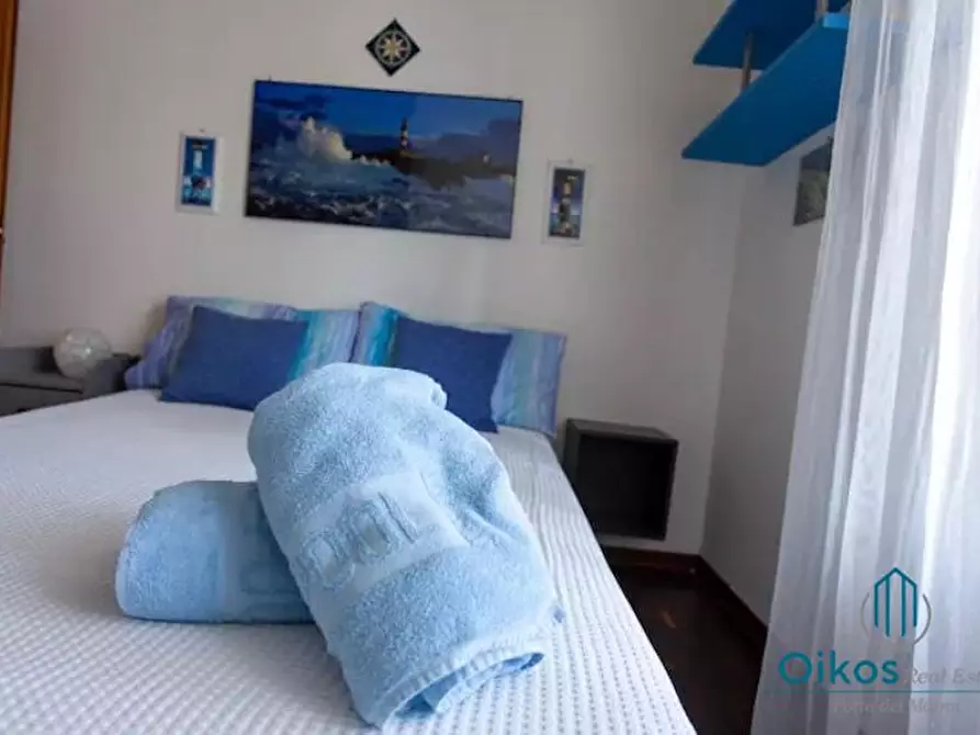 Immagine 38 di Casa indipendente in affitto  a Forte Dei Marmi