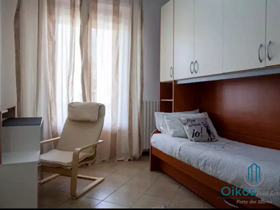 Immagine 20 di Casa indipendente in affitto  a Forte Dei Marmi