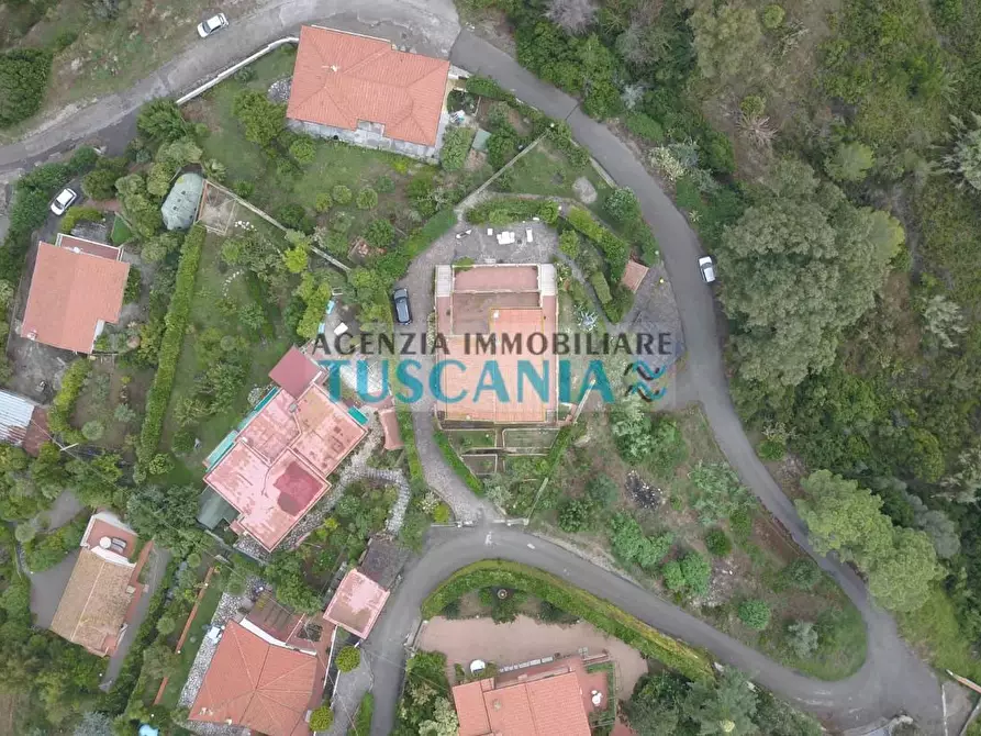 Immagine 5 di Villa in vendita  a Portoferraio
