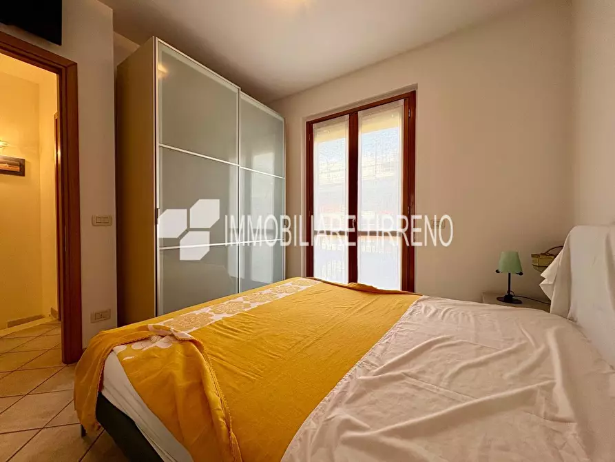 Immagine 13 di Villetta a schiera in vendita  a Massa