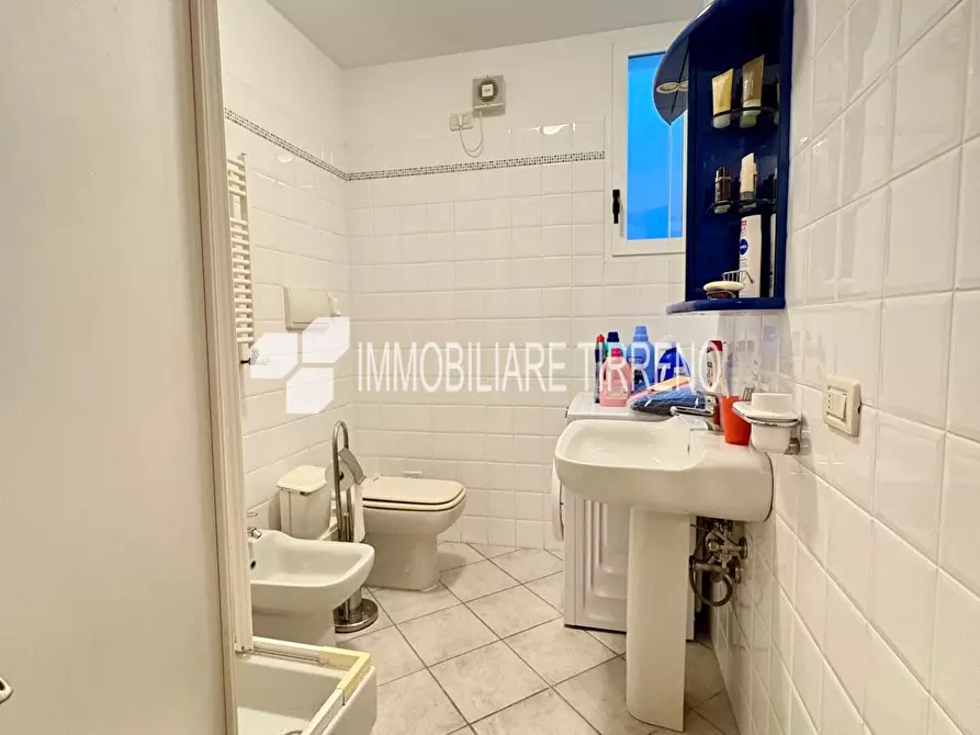 Immagine 22 di Villetta a schiera in vendita  a Massa