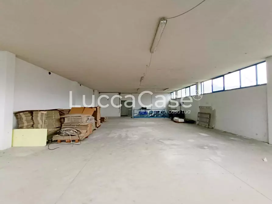 Immagine 10 di Capannone industriale in affitto  a Coreglia Antelminelli