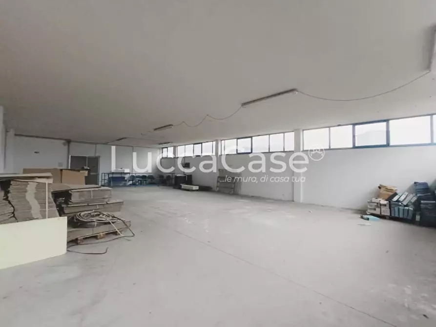 Immagine 9 di Capannone industriale in affitto  a Coreglia Antelminelli