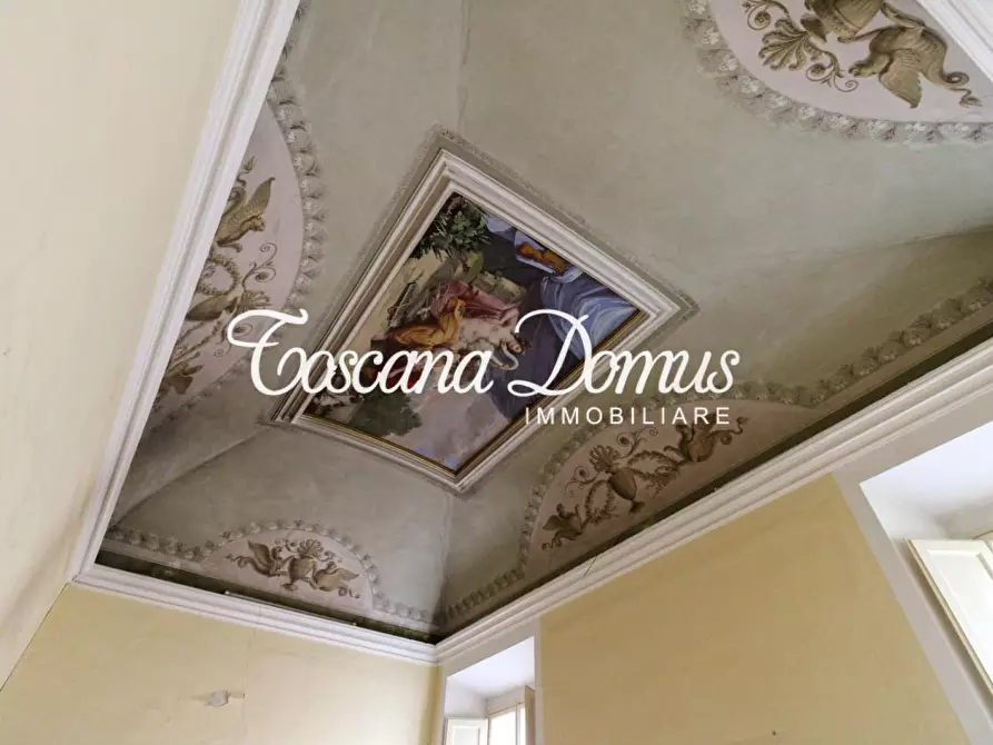 Immagine 3 di Appartamento in vendita  a Siena