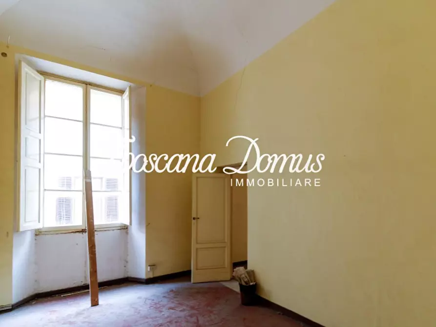 Immagine 5 di Appartamento in vendita  a Siena