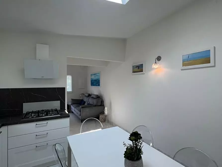 Immagine 6 di Appartamento in affitto  a Forte Dei Marmi