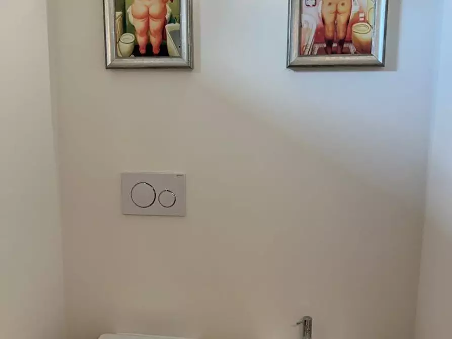 Immagine 26 di Appartamento in affitto  a Forte Dei Marmi