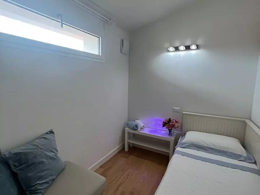 Immagine 47 di Appartamento in affitto  a Forte Dei Marmi