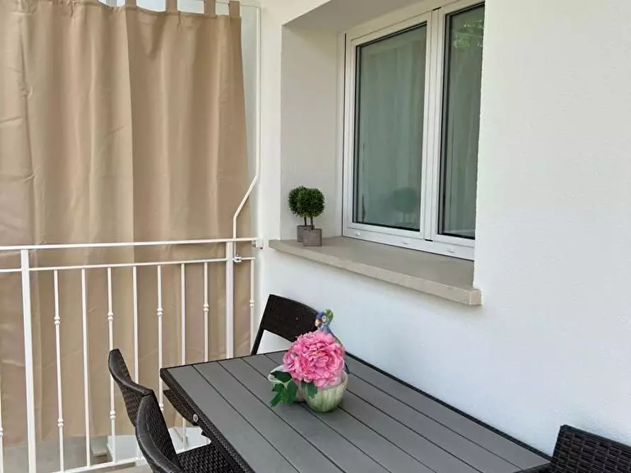 Immagine 24 di Appartamento in affitto  a Forte Dei Marmi