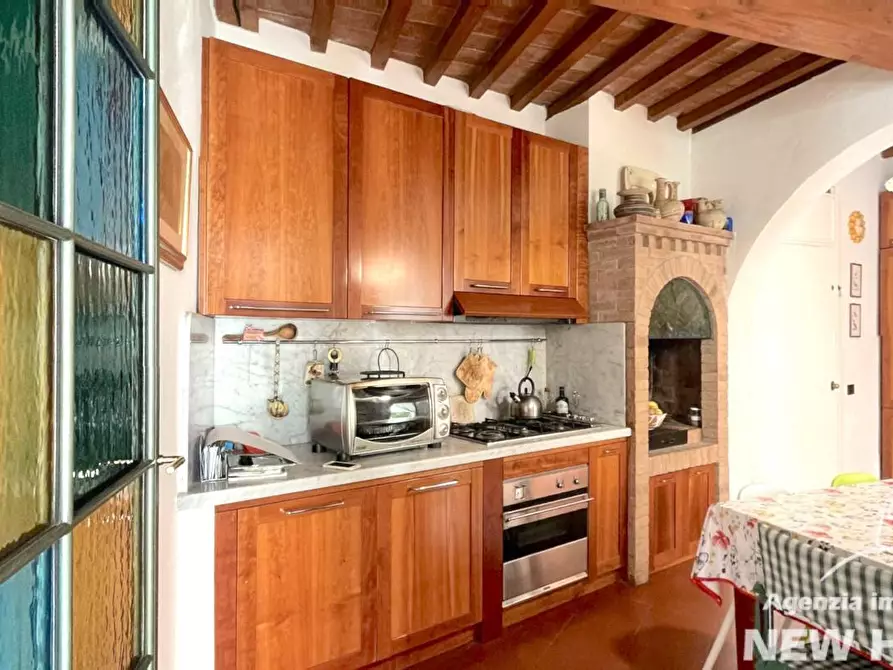 Immagine 15 di Terratetto in vendita  a Calci