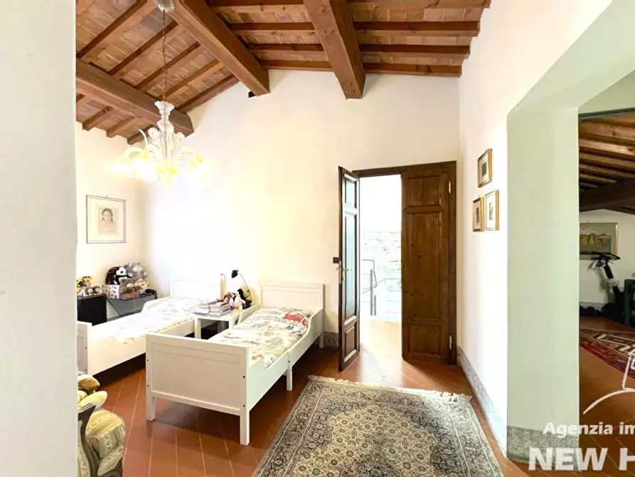 Immagine 37 di Terratetto in vendita  a Calci