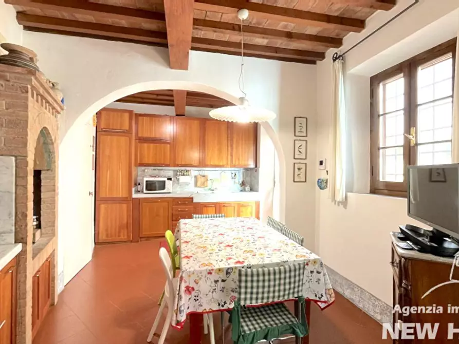 Immagine 9 di Terratetto in vendita  a Calci