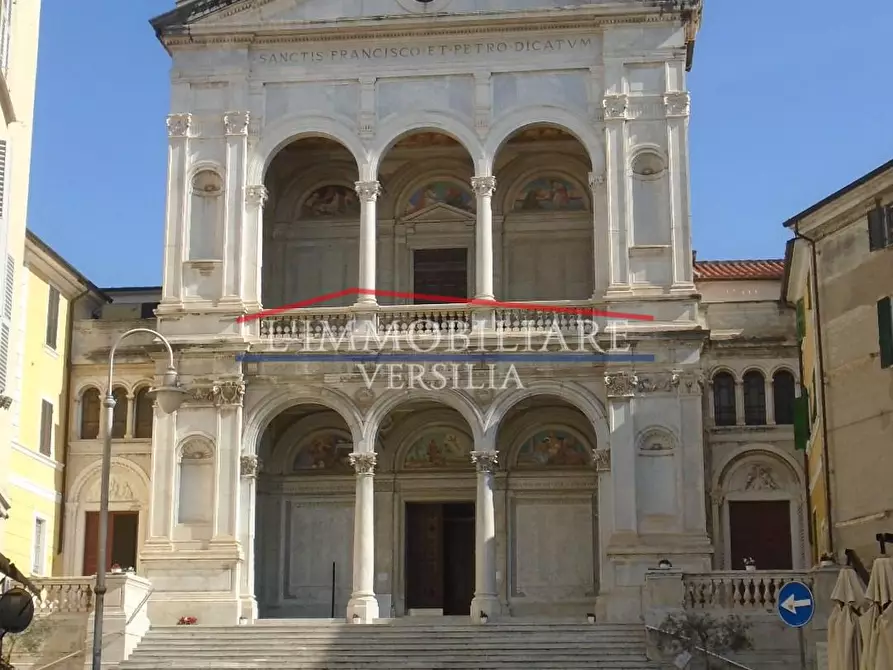 Immagine 27 di Appartamento in vendita  a Massa