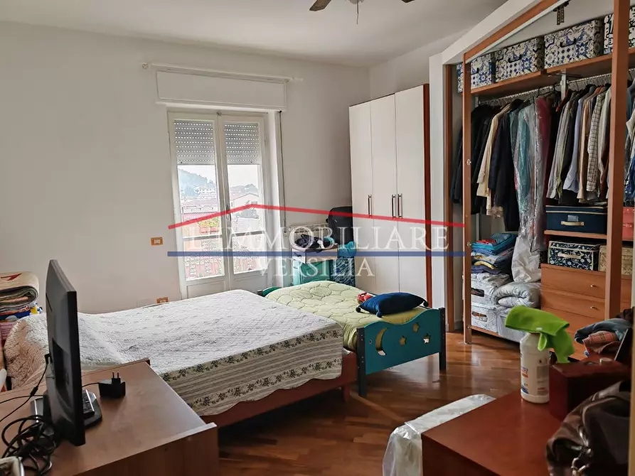 Immagine 10 di Appartamento in vendita  a Massa