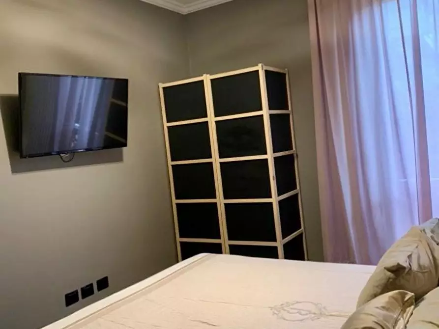 Immagine 10 di Appartamento in affitto  a Massa