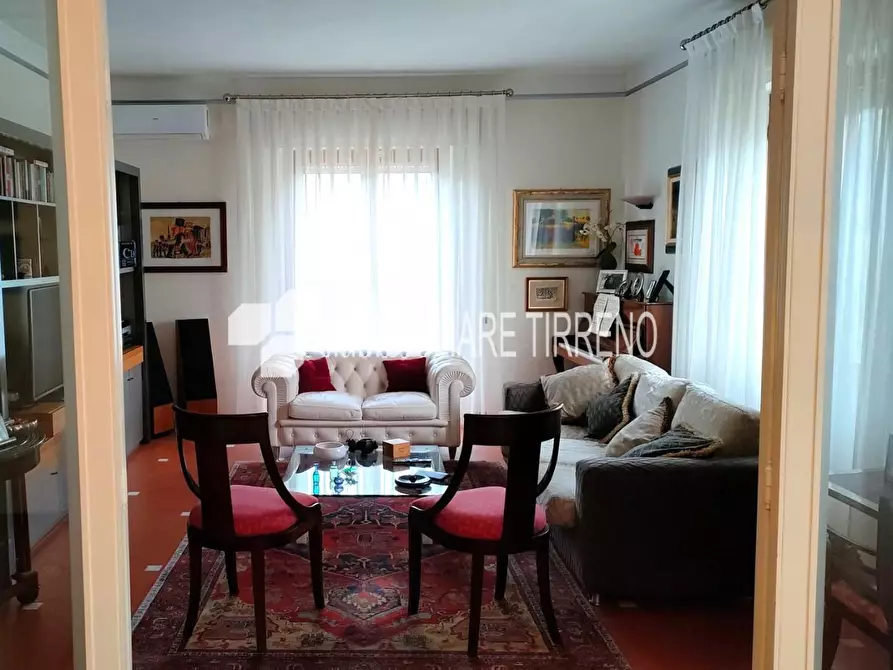 Immagine 4 di Casa indipendente in vendita  a Massa