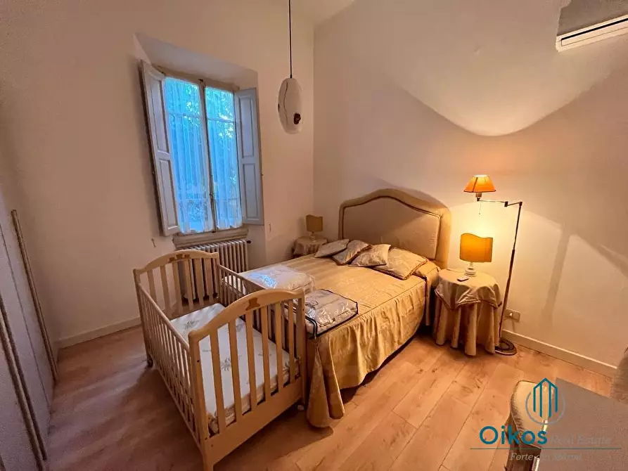 Immagine 2 di Casa indipendente in affitto  a Forte Dei Marmi