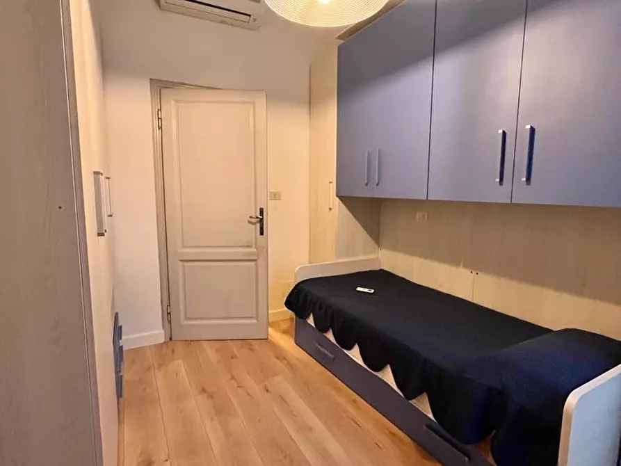 Immagine 11 di Casa indipendente in affitto  a Forte Dei Marmi