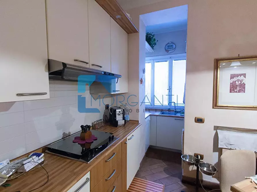 Immagine 6 di Appartamento in vendita  a Pietrasanta