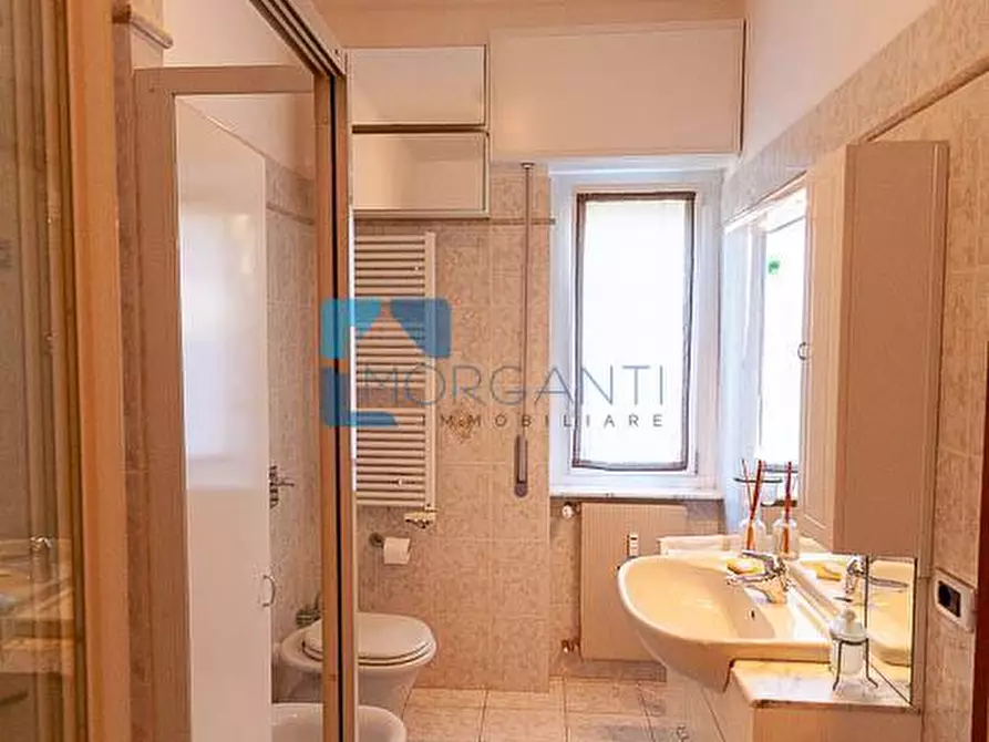 Immagine 13 di Appartamento in vendita  a Pietrasanta