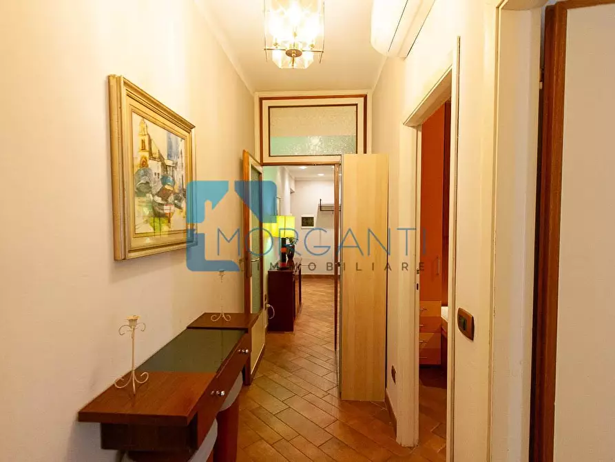 Immagine 15 di Appartamento in vendita  a Pietrasanta