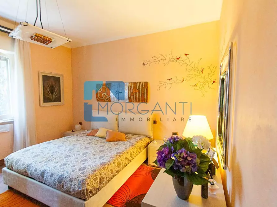 Immagine 9 di Appartamento in vendita  a Pietrasanta