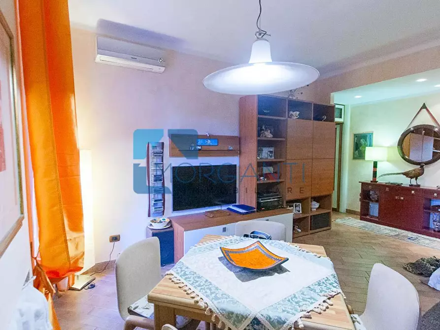 Immagine 3 di Appartamento in vendita  a Pietrasanta