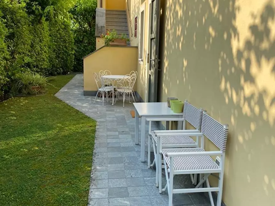 Immagine 13 di Villa in affitto  a Forte Dei Marmi