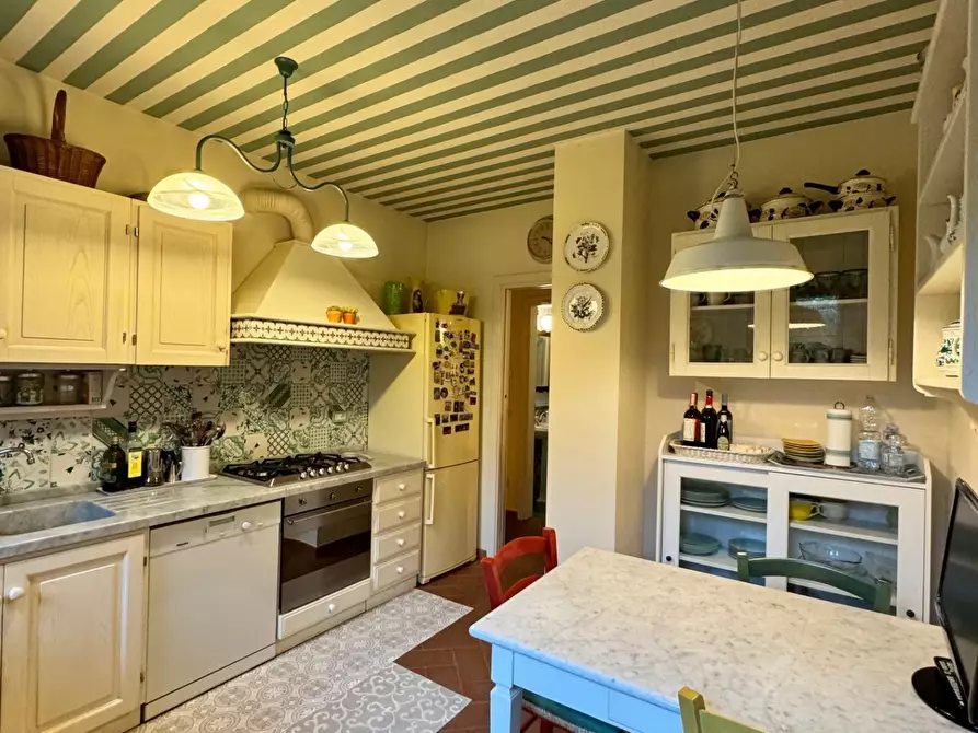 Immagine 36 di Villa in affitto  a Forte Dei Marmi