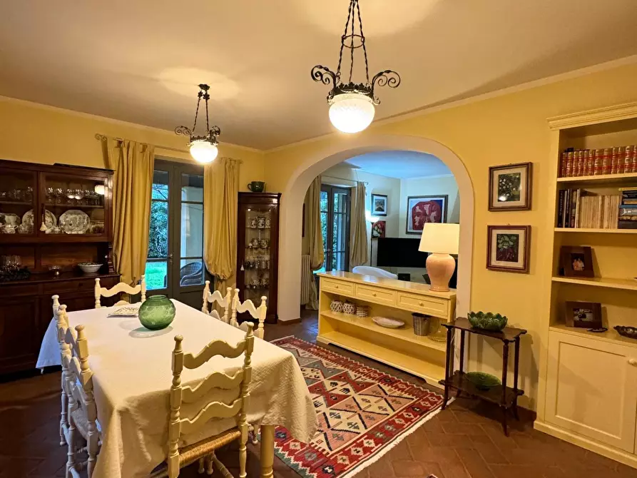 Immagine 17 di Villa in affitto  a Forte Dei Marmi