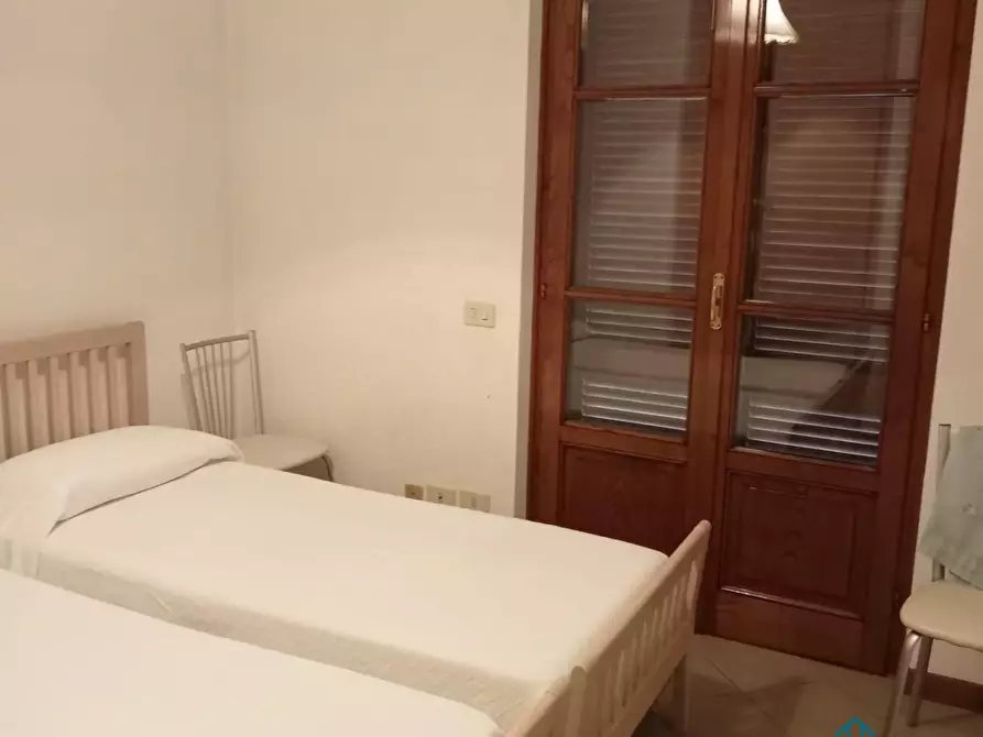 Immagine 6 di Appartamento in affitto  a Montignoso