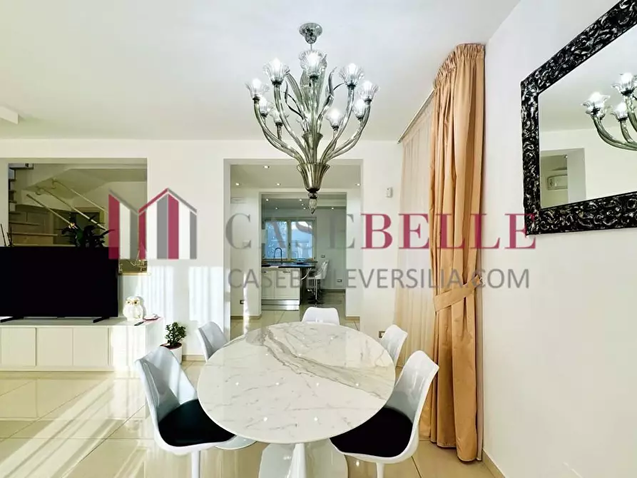 Immagine 9 di Casa semindipendente in affitto  a Camaiore