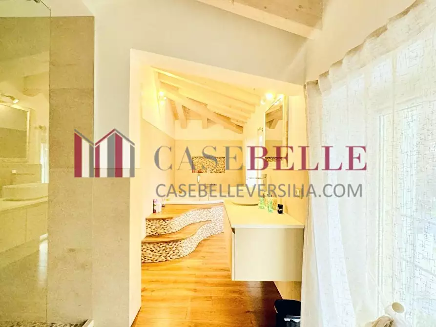 Immagine 55 di Casa semindipendente in affitto  a Camaiore