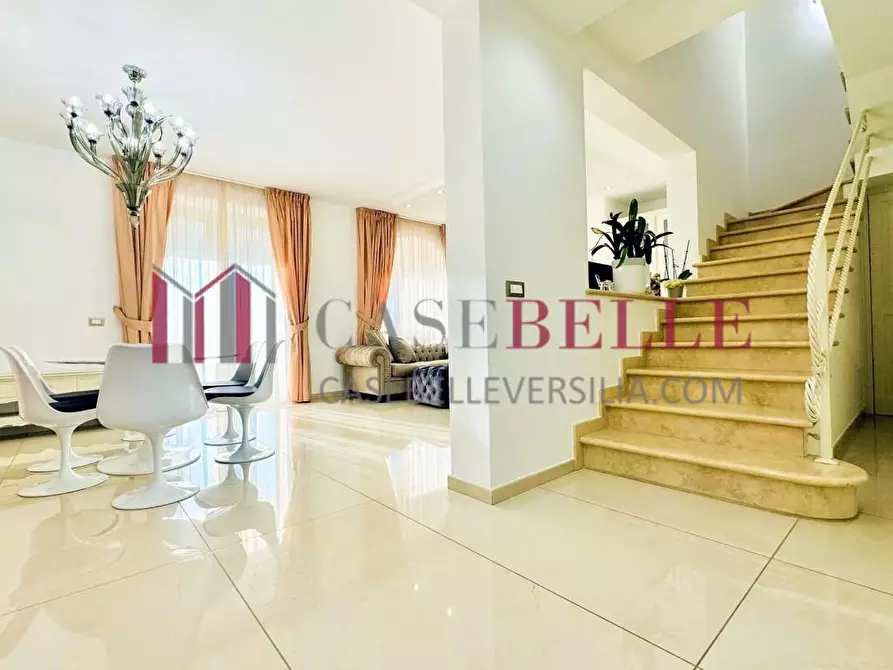 Immagine 2 di Casa semindipendente in affitto  a Camaiore