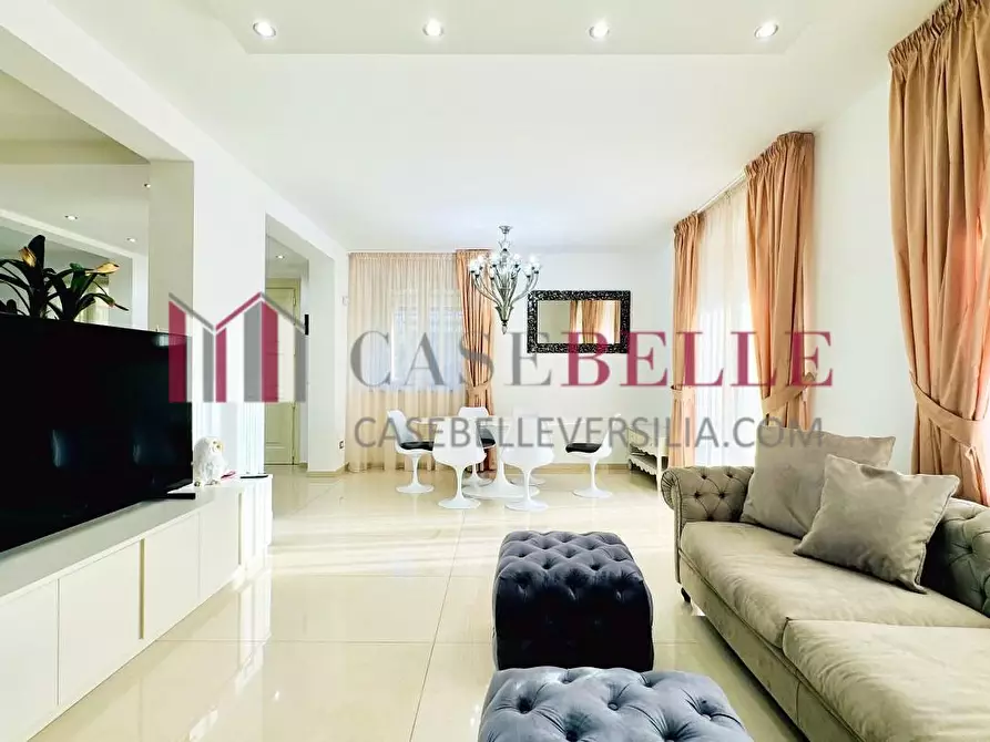 Immagine 7 di Casa semindipendente in affitto  a Camaiore