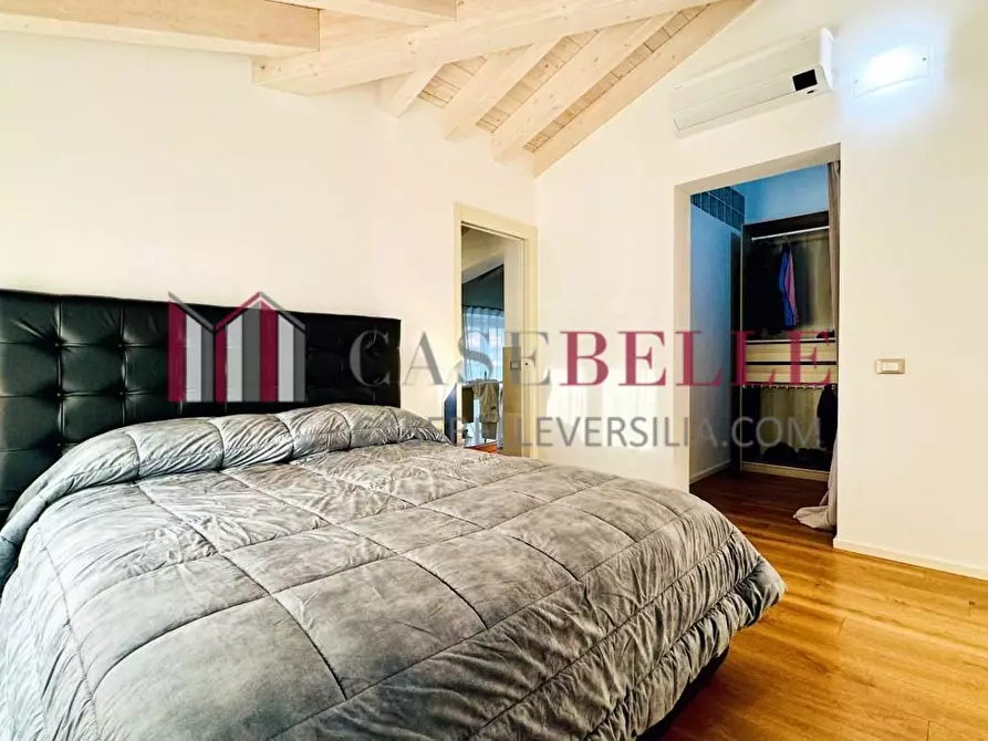 Immagine 48 di Casa semindipendente in affitto  a Camaiore