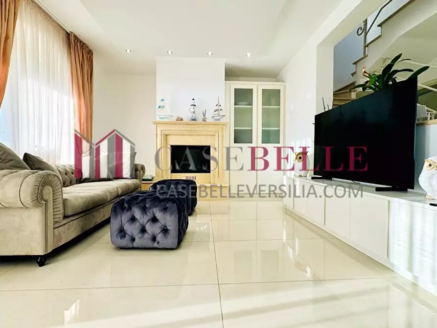 Immagine 5 di Casa semindipendente in affitto  a Camaiore