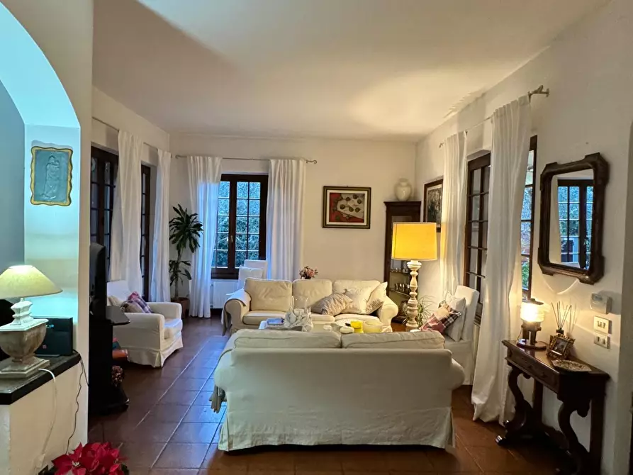 Immagine 14 di Villa in affitto  a Forte Dei Marmi