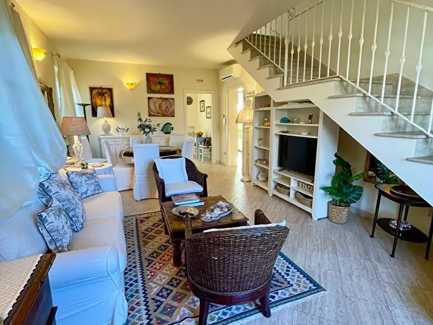 Immagine 25 di Villa in affitto  a Forte Dei Marmi