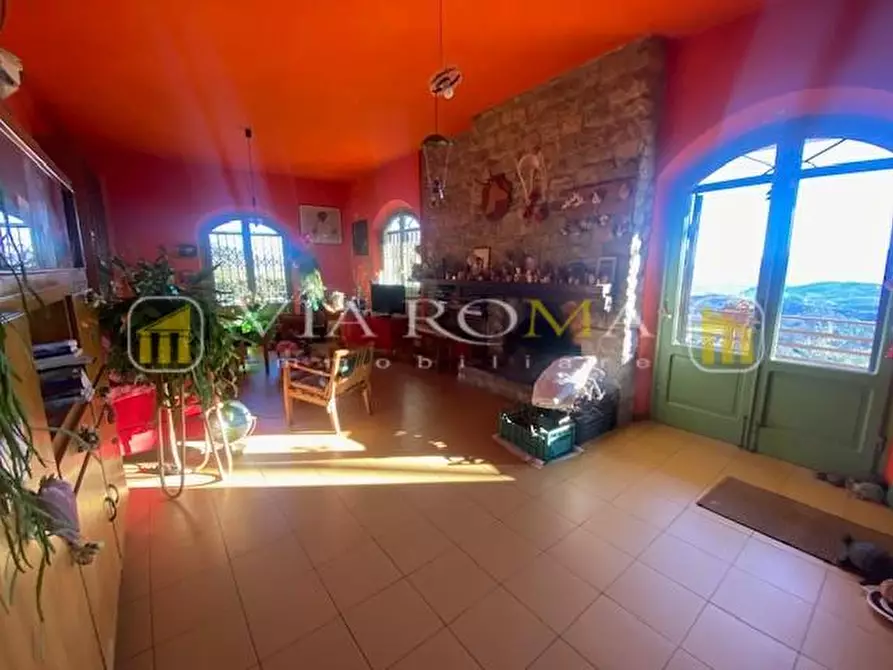 Immagine 24 di Villa in vendita  a Lucca