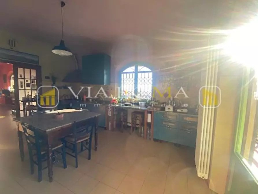 Immagine 33 di Villa in vendita  a Lucca