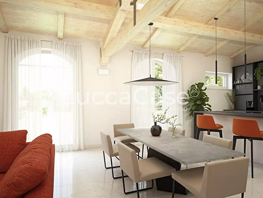 Immagine 5 di Casa bifamiliare in vendita  a Capannori