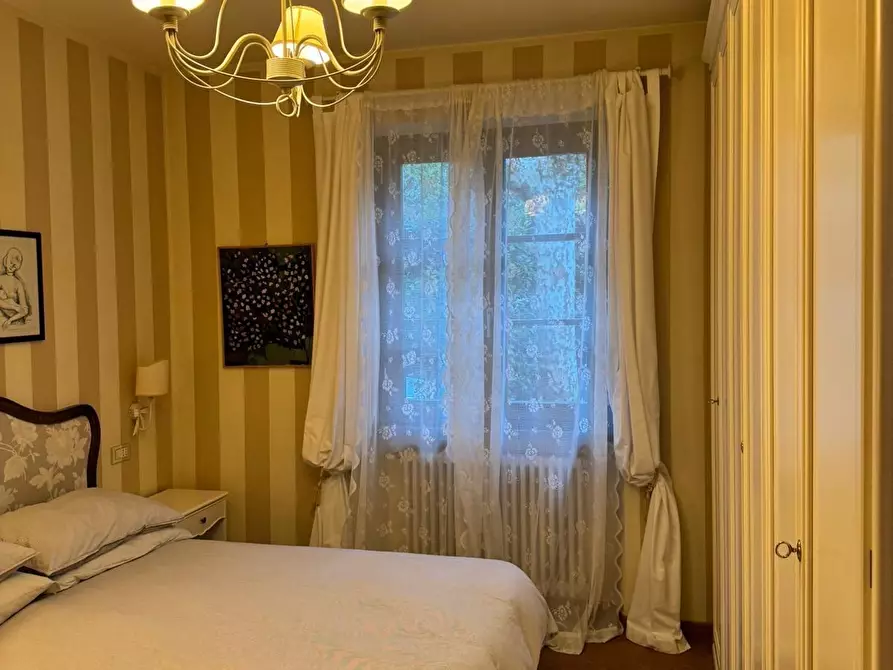 Immagine 26 di Casa indipendente in affitto  a Forte Dei Marmi