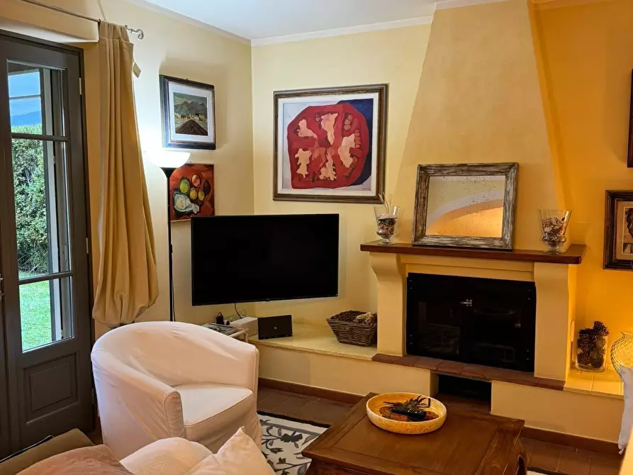 Immagine 3 di Casa indipendente in affitto  a Forte Dei Marmi