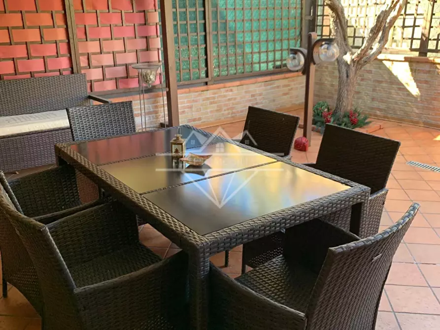 Immagine 20 di Villetta a schiera in vendita  a Carrara