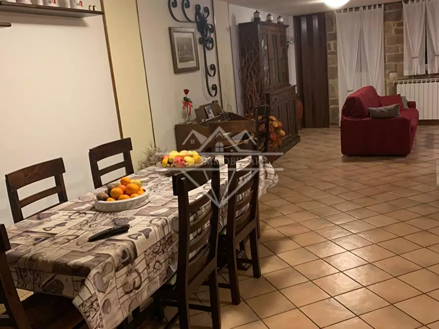 Immagine 8 di Villetta a schiera in vendita  a Carrara