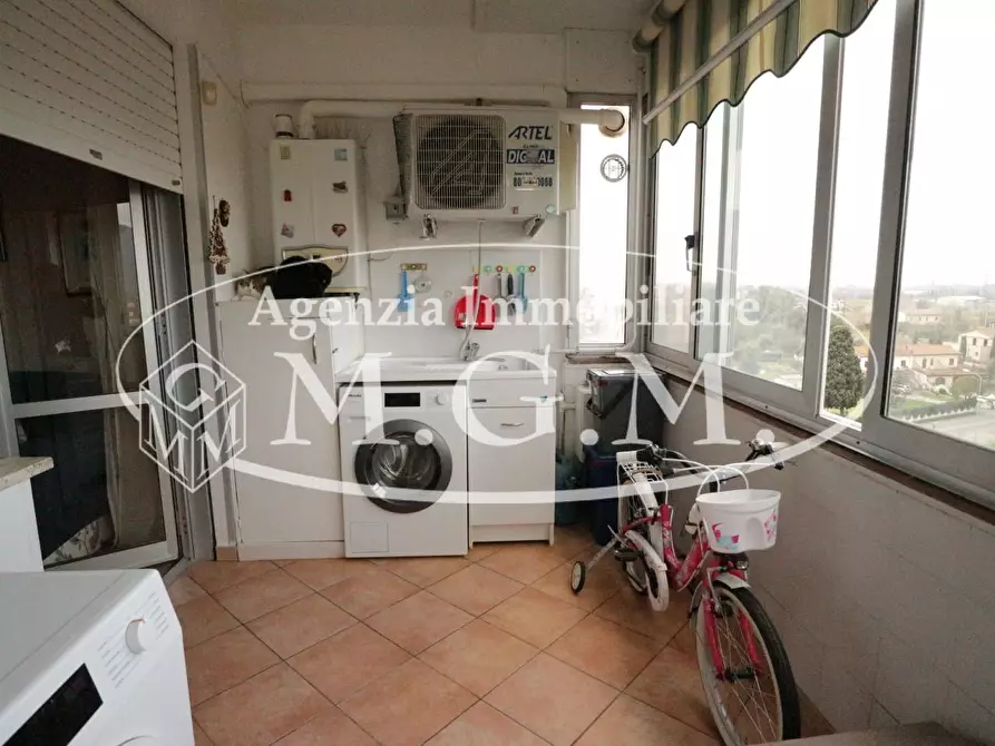 Immagine 9 di Appartamento in vendita  a Cascina