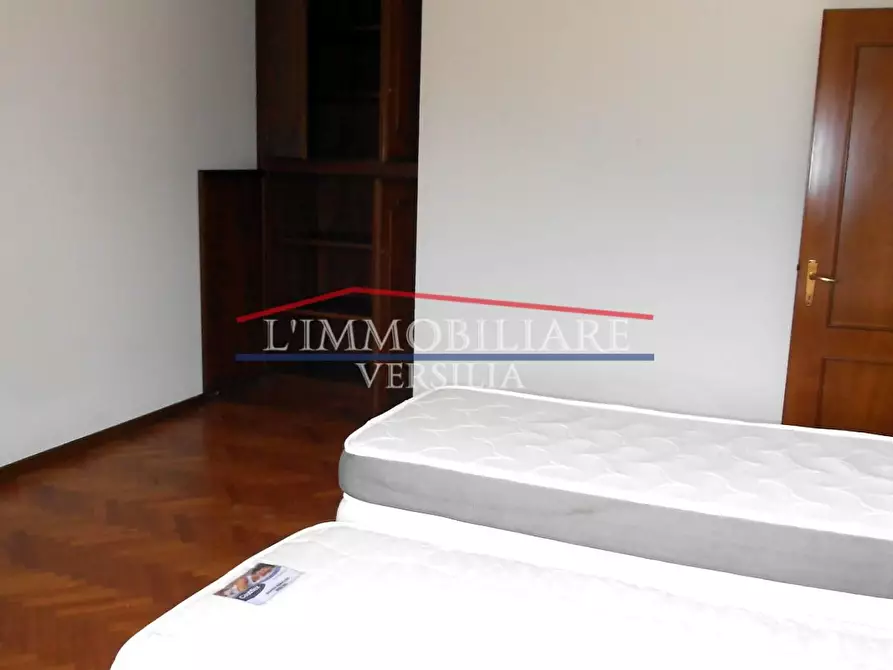 Immagine 14 di Appartamento in vendita  a Massa