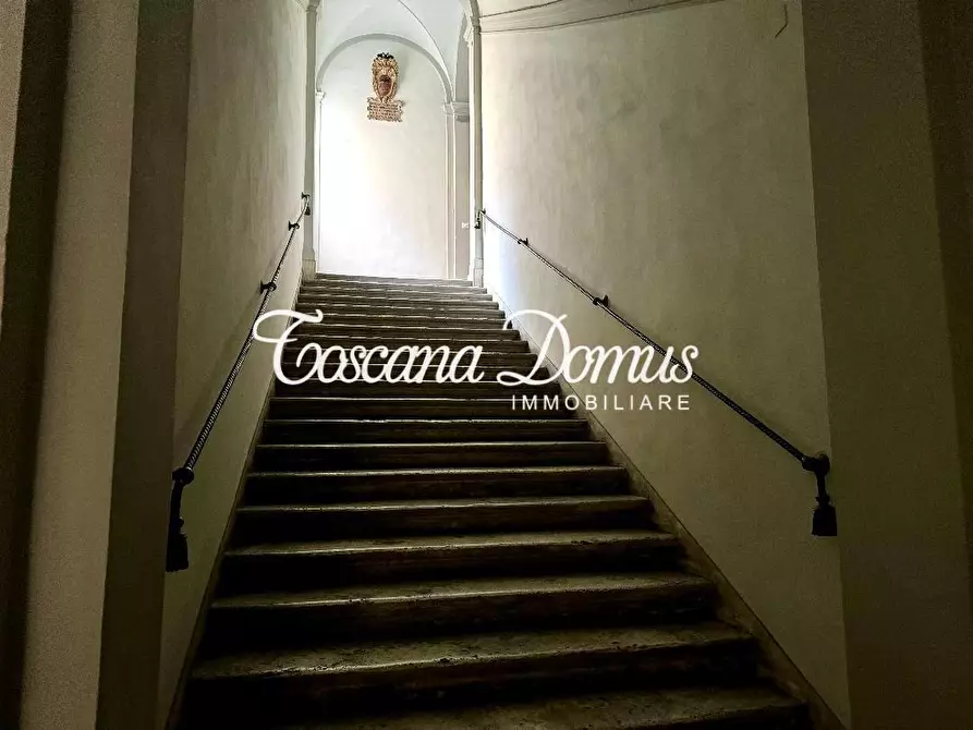 Immagine 3 di Appartamento in vendita  a Siena