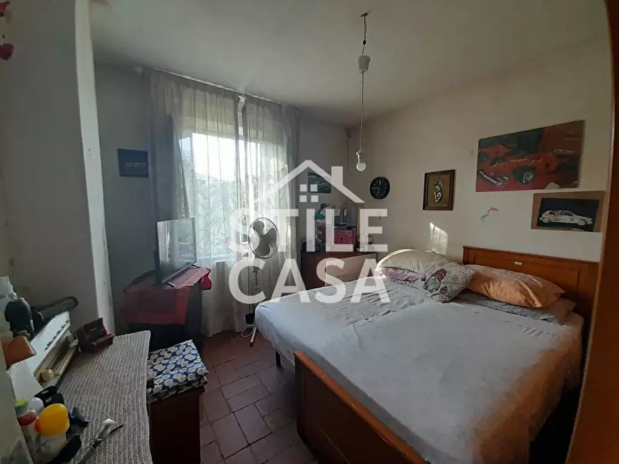 Immagine 14 di Casa colonica in vendita  a Capannori